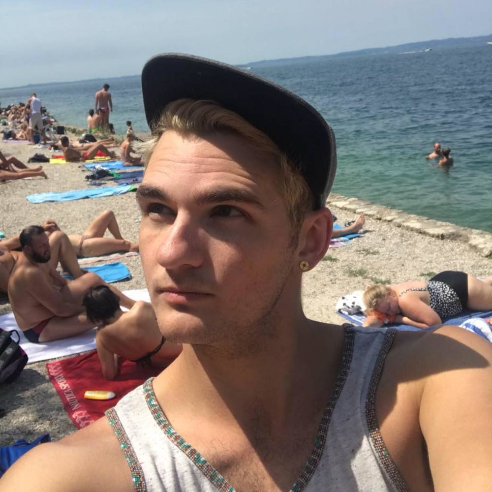 Meet your Posher, Jordan